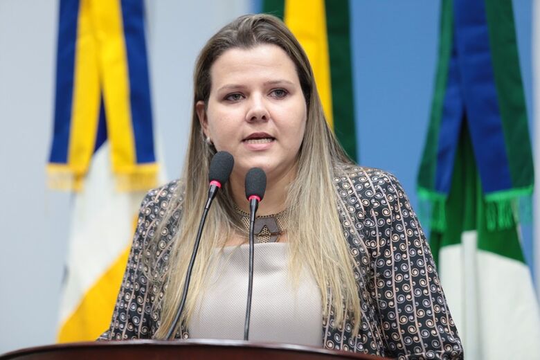 Vereadora Daniela Hall diz que exames ocupacionais na rede pública é direito do trabalhador - Crédito: Thiago Morais