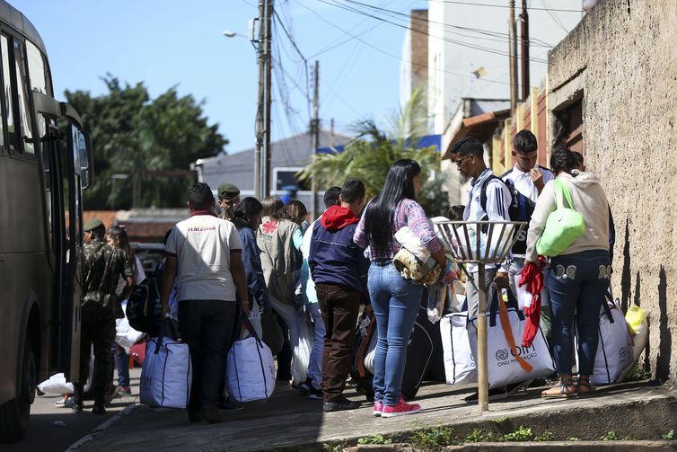 Grupo de migrantes venezuelanos chega a Brasília - Crédito: Marcelo Camargo/Arquivo/Agência Brasil