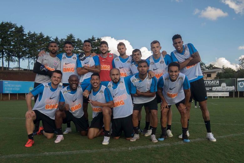 Corinthians treinou no CT da Chapecoense, nesta terça-feira (16), antes de enfrentar os donos da casa - Crédito: Daniel Augusto Jr. / Ag. Corinthians