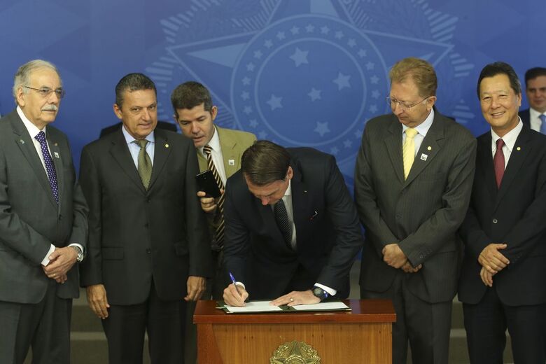 Decreto foi assinado nesta quinta-feira pelo presidente - Crédito: Antonio Cruz/ Agência Brasil