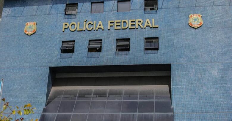 PF investiga grupo criminoso que contrabandeava cigarros do Paraguai - Crédito: Agência Brasil