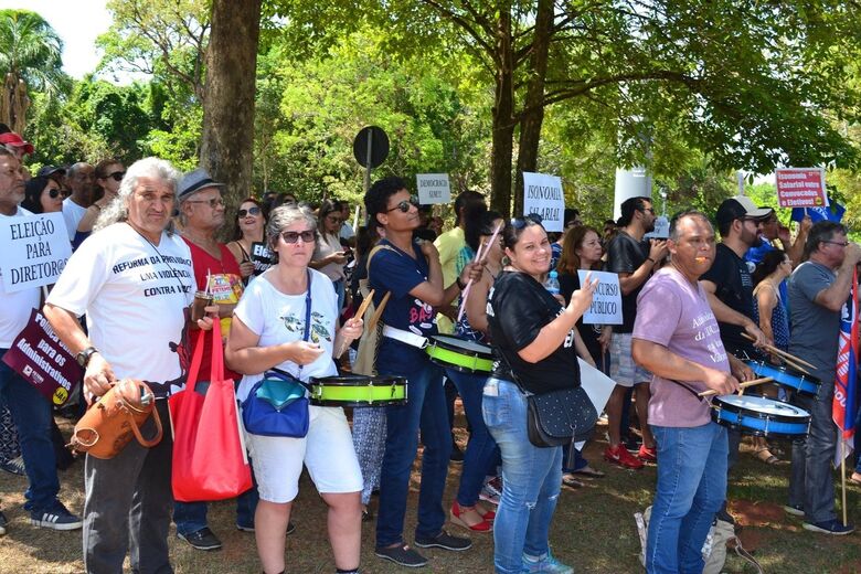Professores durante manifestações na Capital no início do mês - Crédito: Fetems