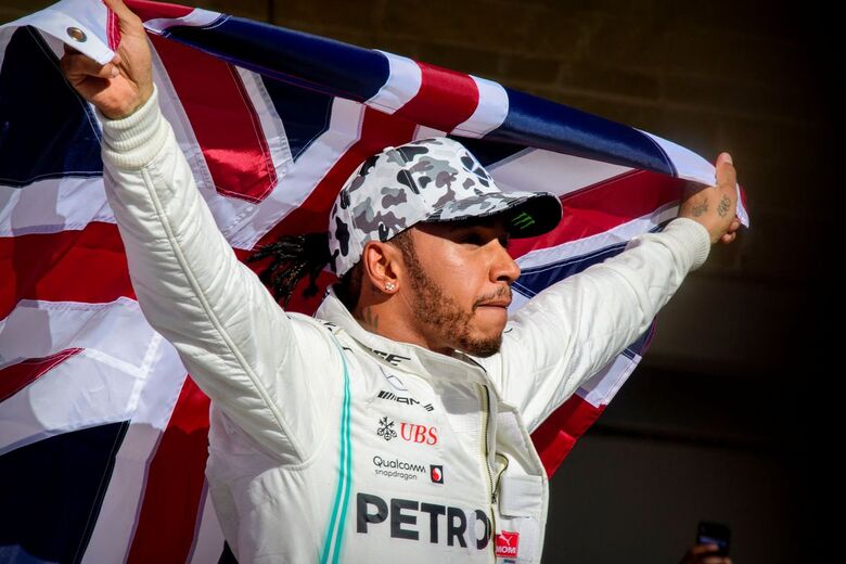 Hamilton prega sustentabilidade na F1 e quer ampliar "legado" de Senna - Crédito: Jerome Miron