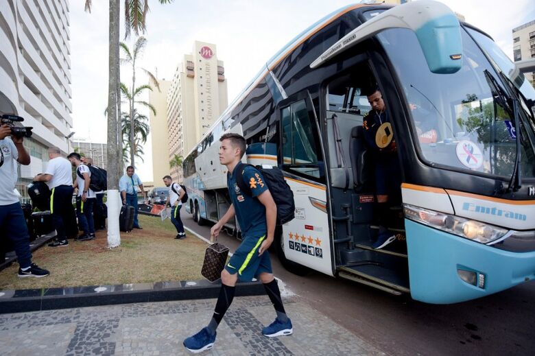 Seleção Sub-17 chega a Brasília para semifinal do Mundial e foca na recuperação - Crédito: Alexandre Loureiro/CBF