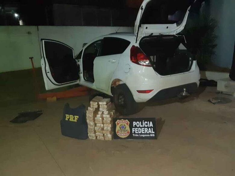 Veículo apreendido pela polícia estava com 40 quilos de cocaína - Crédito: MS Em Foco
