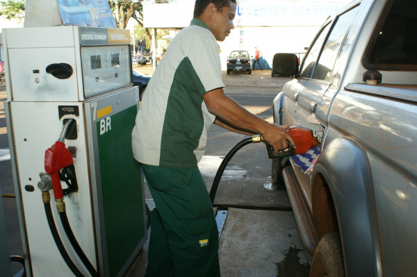 Preço médio da gasolina em Dourados sobe mais de R$ 0,20 - Crédito: Arquivo/Hédio Fazan/O Progresso