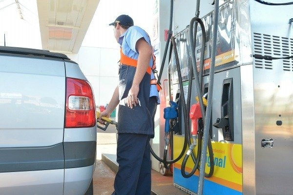 Procon autua 30 postos de combustível em MS e aplica multa superior a R$ 260 mil em 3 anos - 