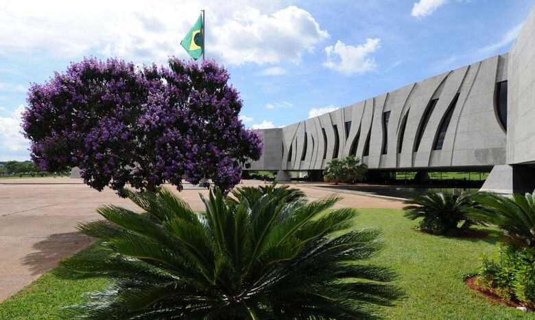 STJ suspende sessões presenciais e prazos processuais até 17 de abril - Crédito: Divulgação/STJ