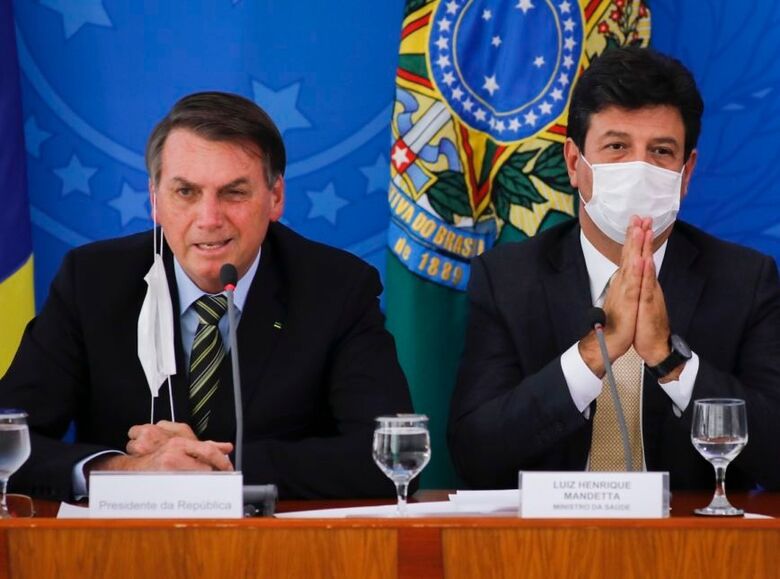 Bolsonaro e Mandetta passaram a ter desavenças após a pandemia do coronavírus - 