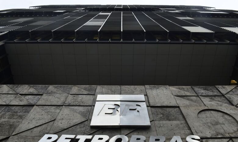 Petrobras anuncia reajuste de 5% para a gasolina nas refinarias - Crédito: Arquivo/Agência Brasil