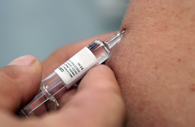 Ministério da Saúde ultrapassa meta de vacinação do público-alvo - 