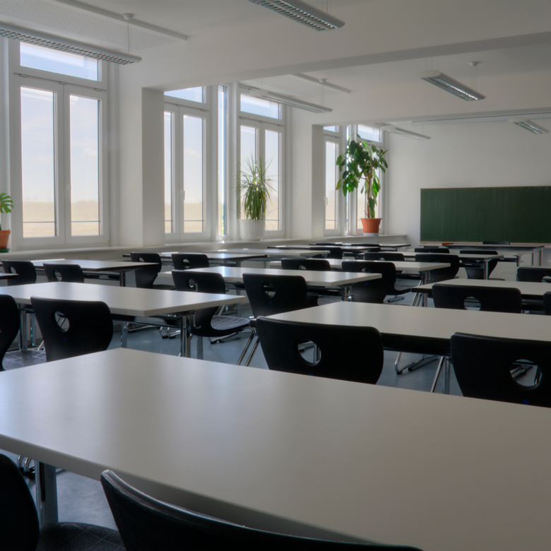 Novo decreto municipal proíbe retomada de aulas presenciais em escolas particulares de Dourados - 