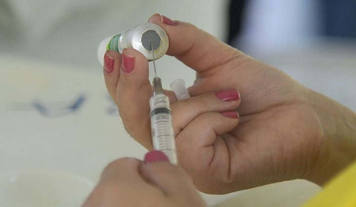 SES oferta vacina pneumocócica para pacientes de risco maiores de cinco anos - Crédito: Tomaz Silva/Agência Brasil
