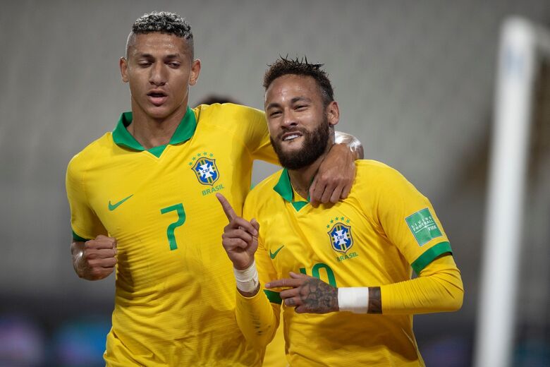 Neymar faz três, passa Ronaldo, e Brasil vence o Peru por 4 a 2 - Crédito: Lucas Figueiredo / CBF