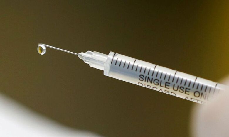 Brasil está bem posicionado para acesso a vacinas de covid-19 - Crédito: Reuters/Siphiwe Sibeko